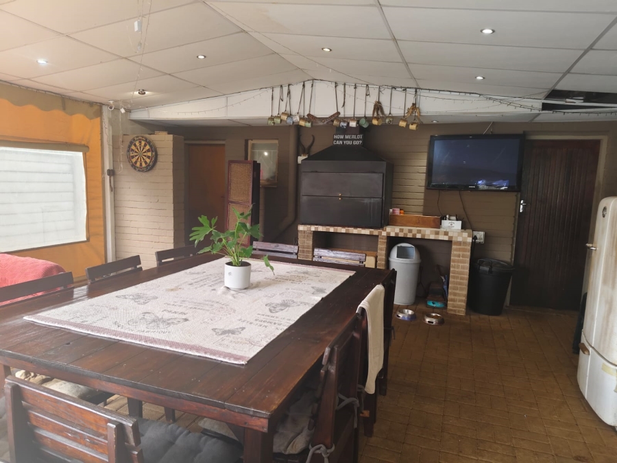 3 Bedroom Property for Sale in Fichardt Park Free State